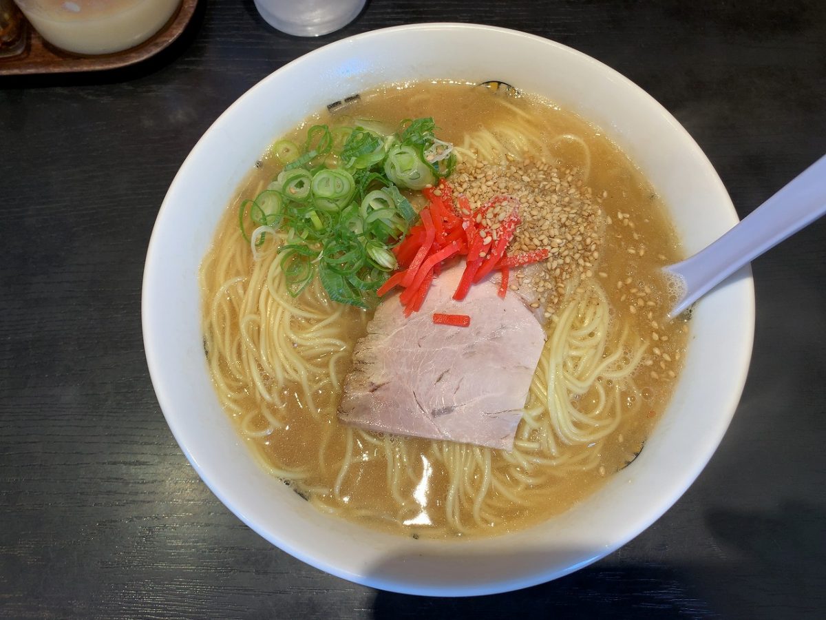 燕市　きんしゃい亭県央店　ラーメンW