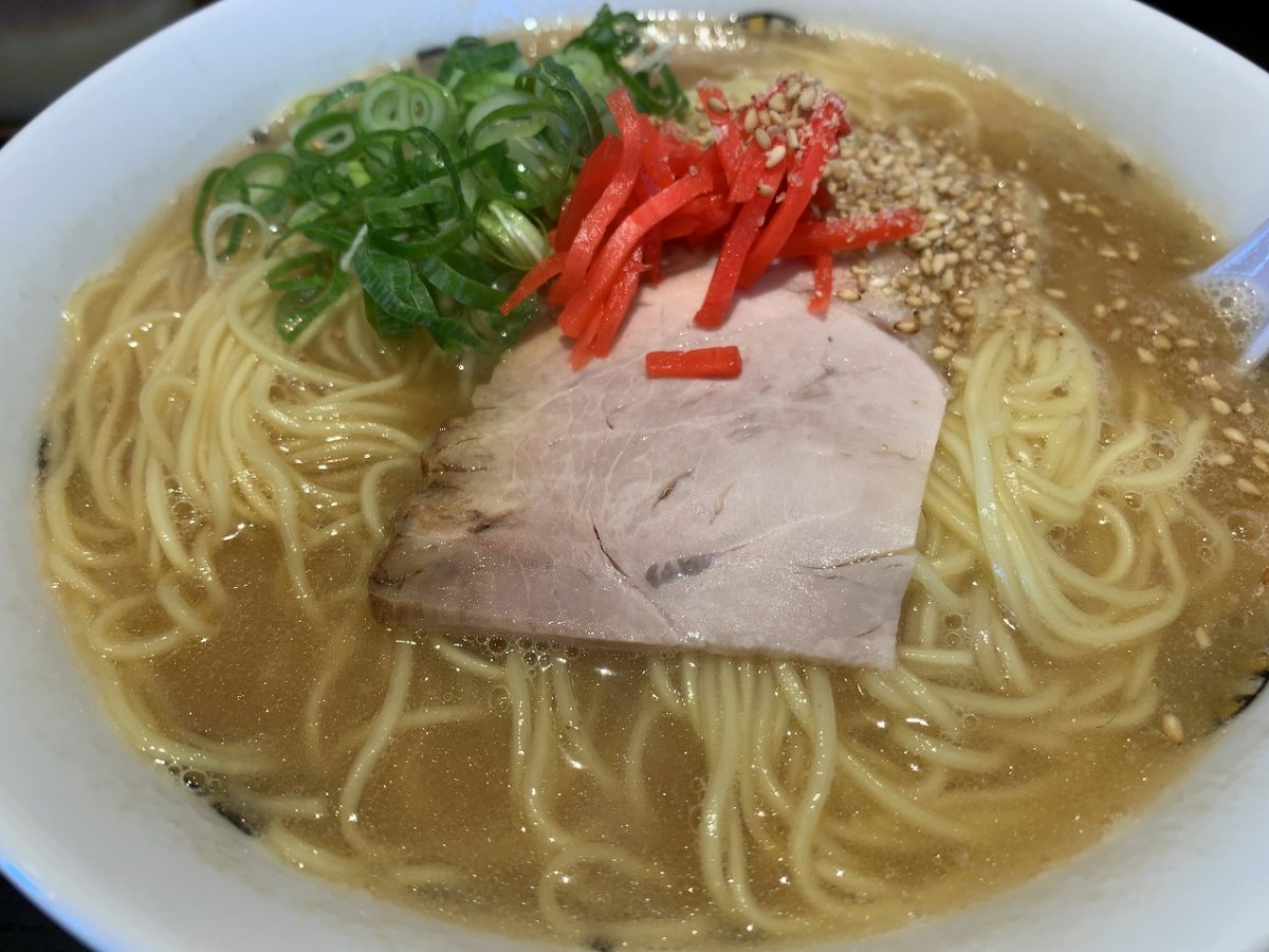 燕市　きんしゃい亭県央店　ラーメンW
