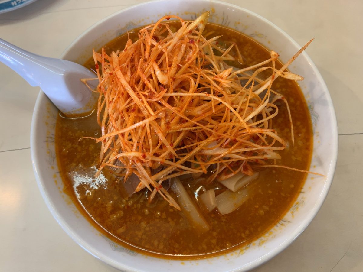 らーめん原宿 辛味噌豚角煮麺