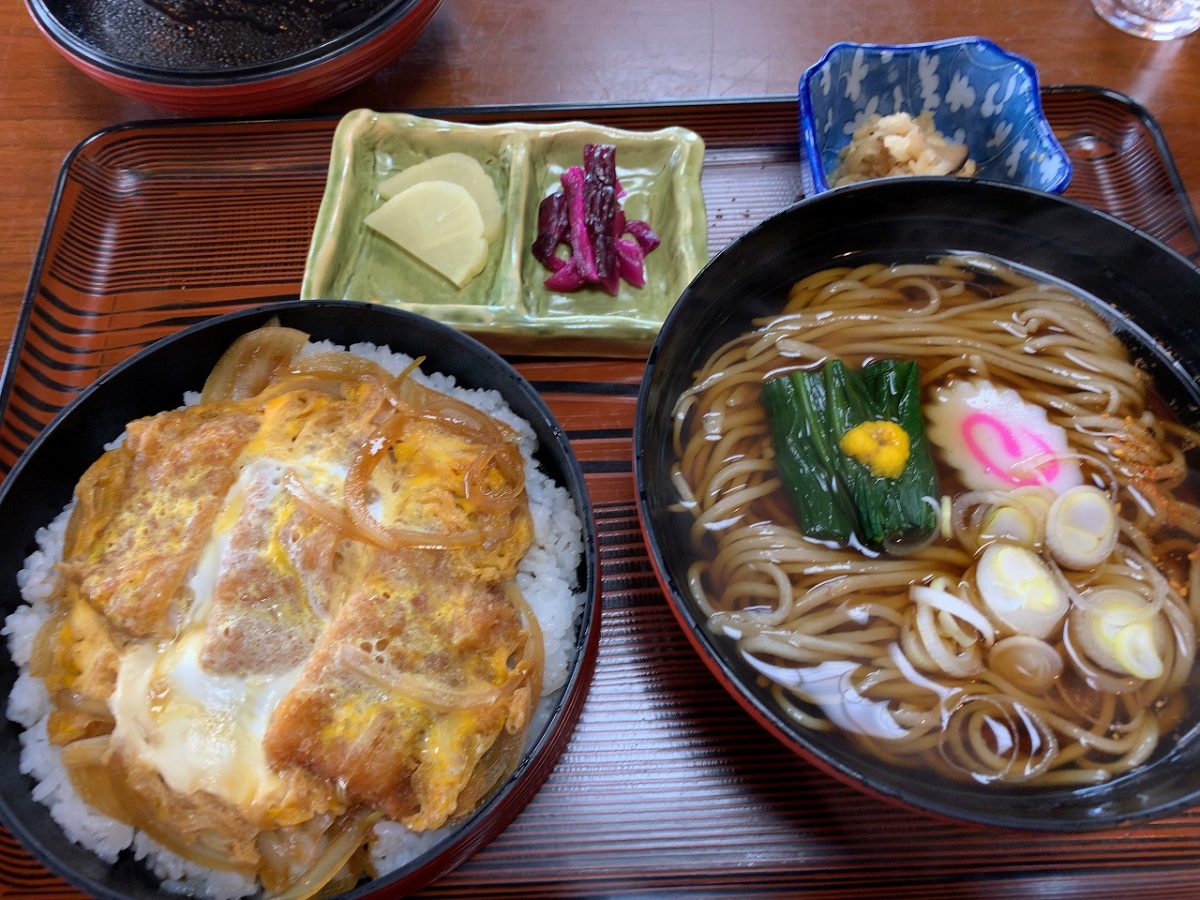 かつ丼定食