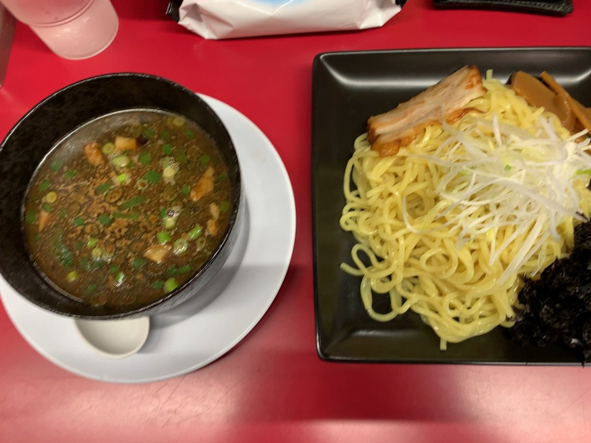 ほむらの「生姜香る魚介つけめん」