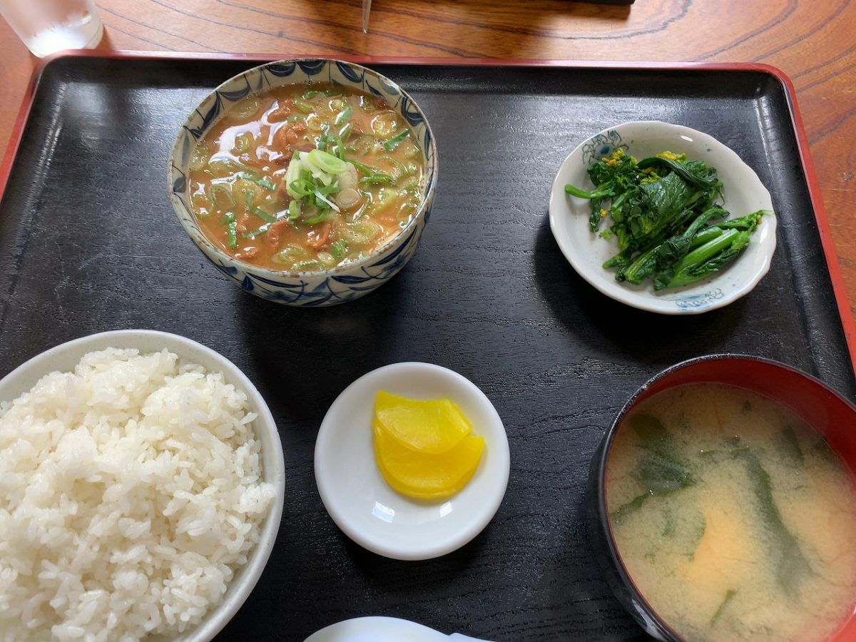 モツ定食 八号線食堂