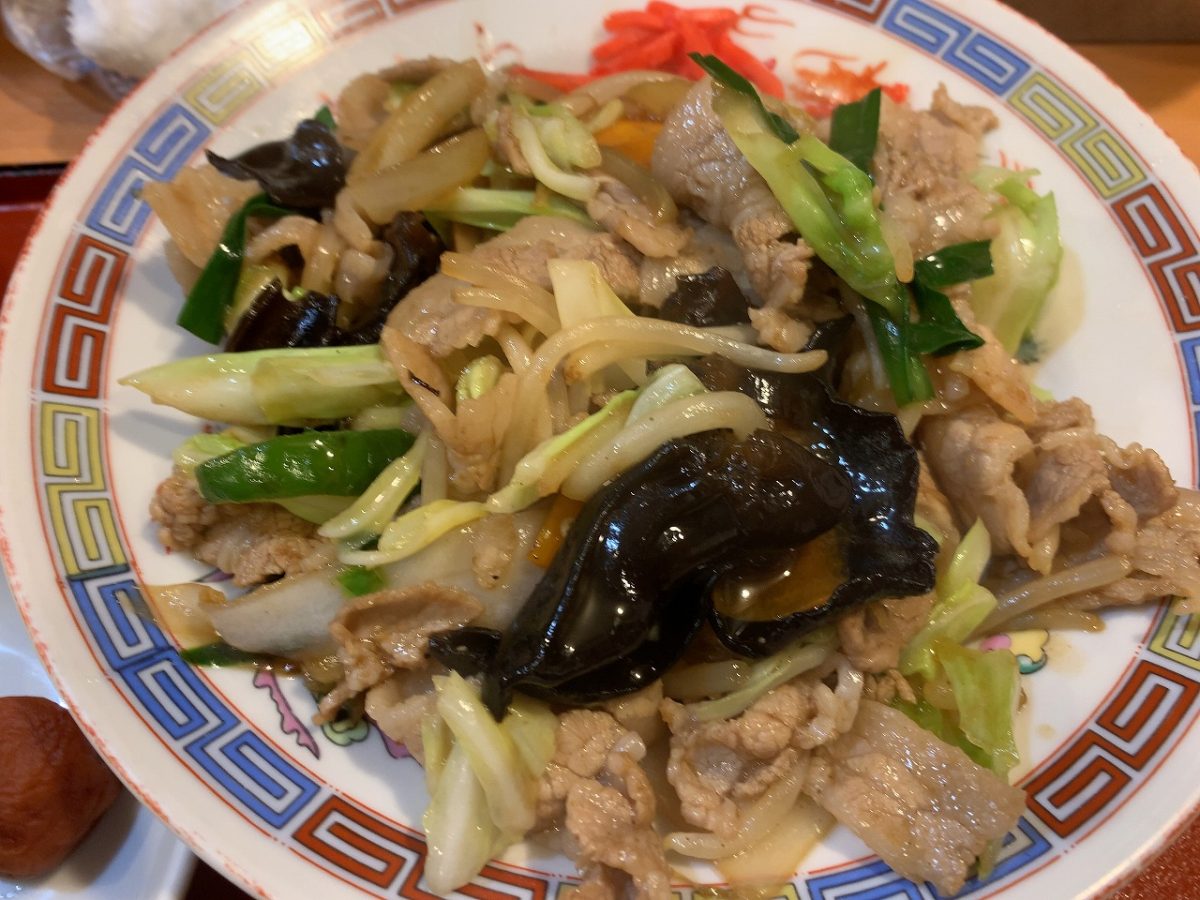大むら食堂の肉野菜炒め定食
