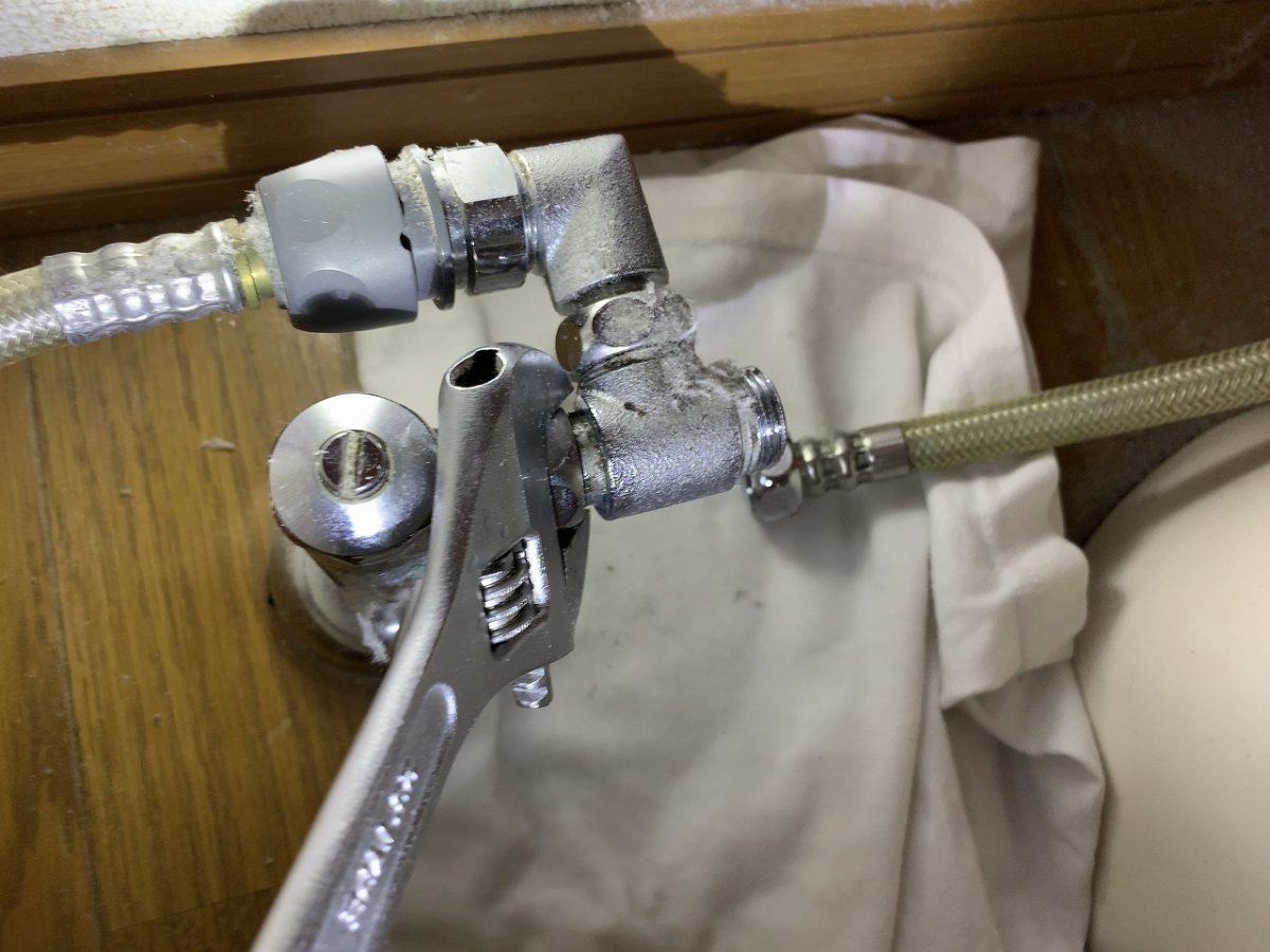 ウオシュレット便座交換 自分でやってみた