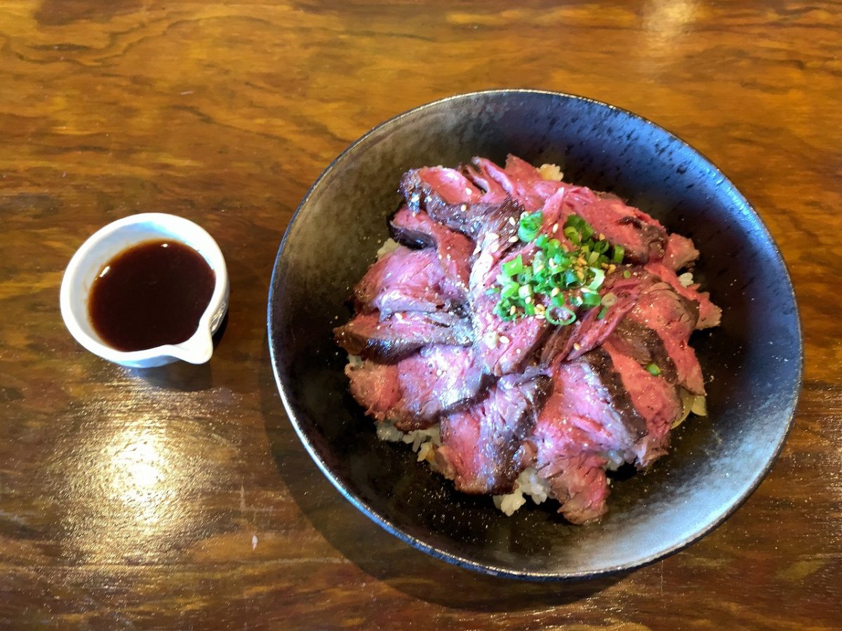 どんぶり専門店GiGi（ジジ） 特製ハラミ丼