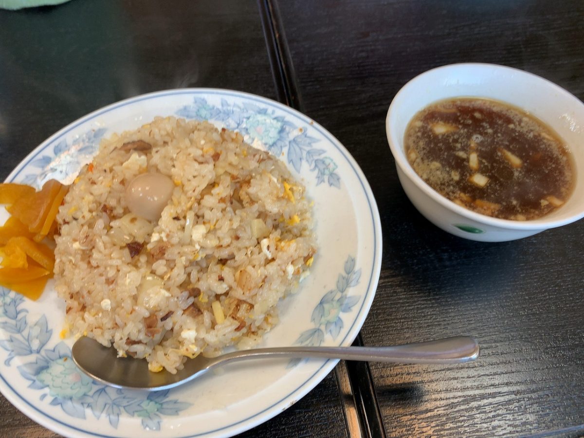 龍華亭のチャーハン