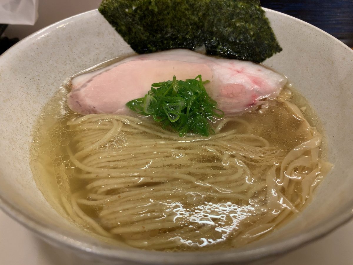鶏と水の中華そば クボラボ