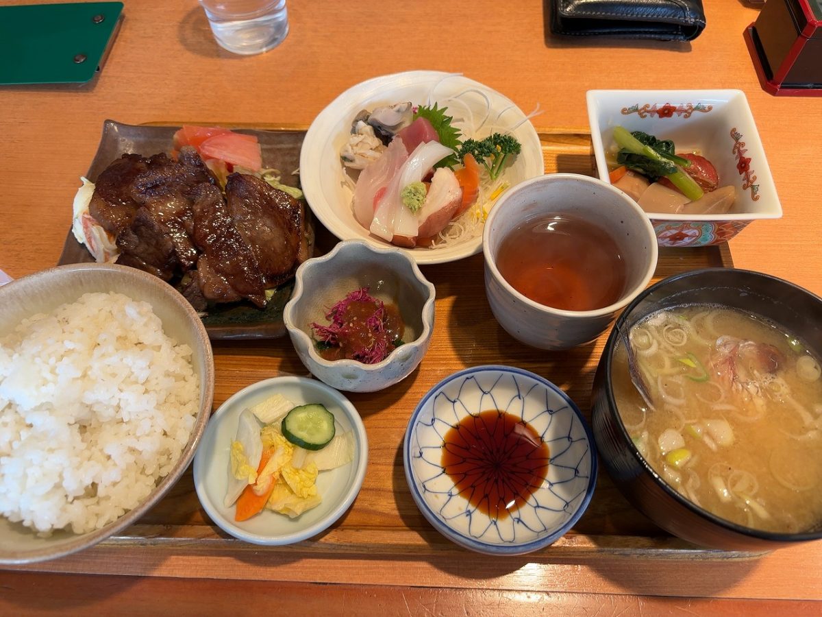 「ふうりん」の贅沢定食