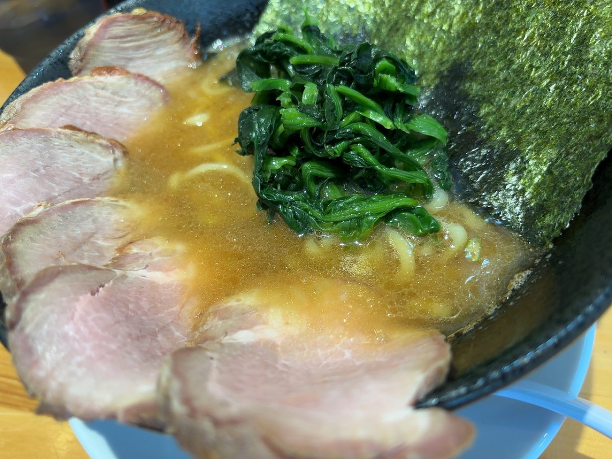YUKIの家系ラーメン 燕市