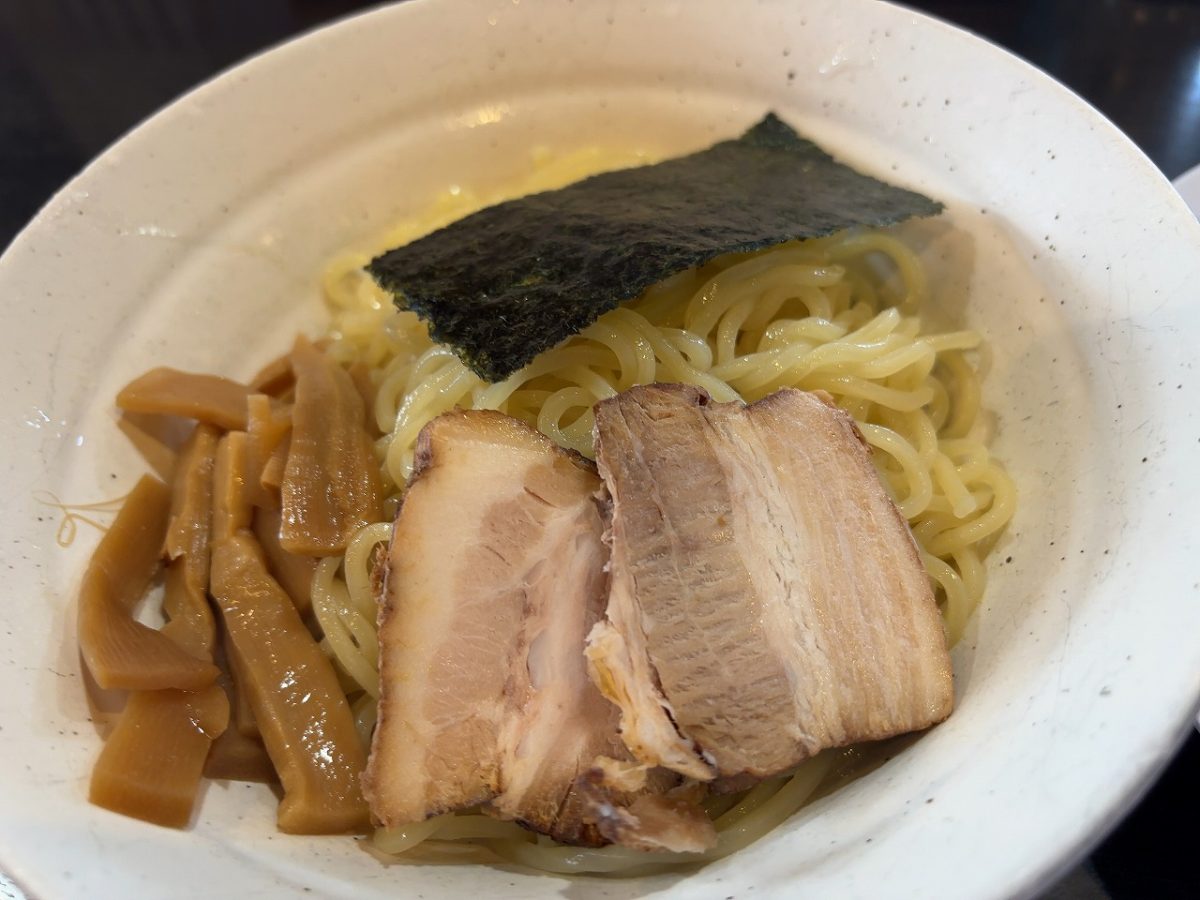鯉次の限定 「生姜味噌つけ麺」