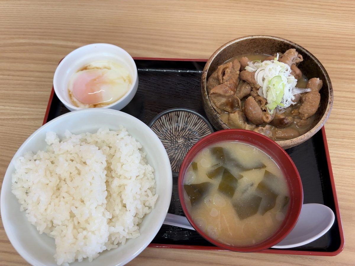 豚骨らーめん専門ぺこのそば店