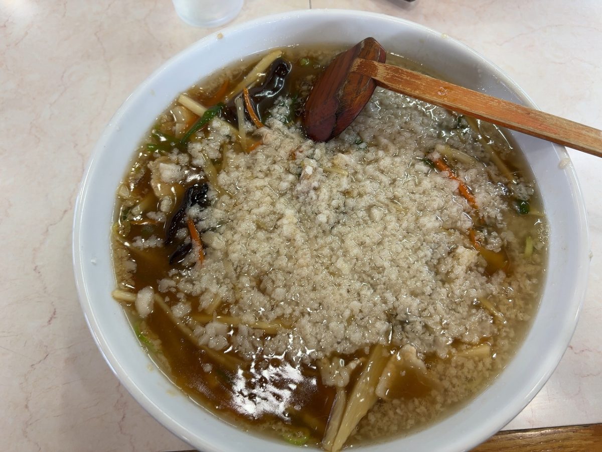 まつや食堂の特製中華 中油