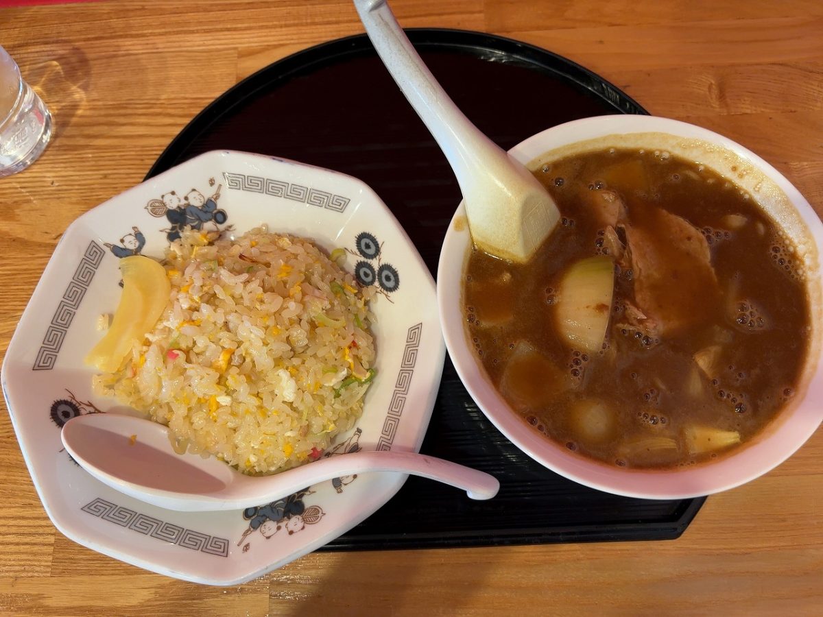 🉐ランチ 大黒亭松屋小路店