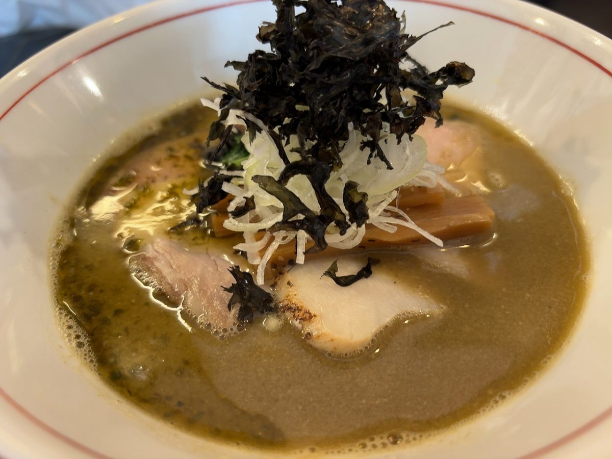 牡蠣白湯そば クボラボ