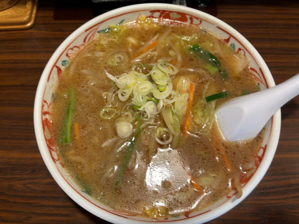 福泉の味噌ラーメン半麺 