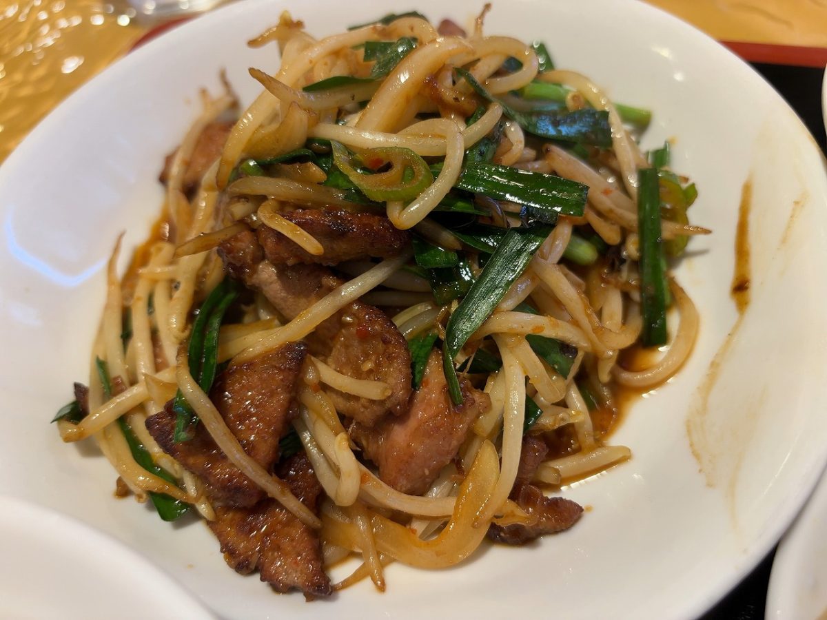 大観楼 ニラレバランチ