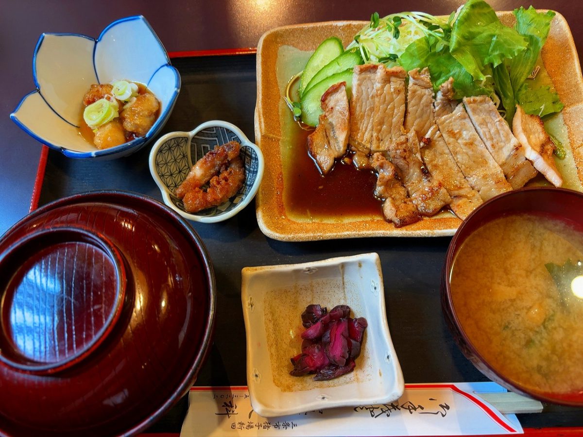 更科食堂 焼肉定食