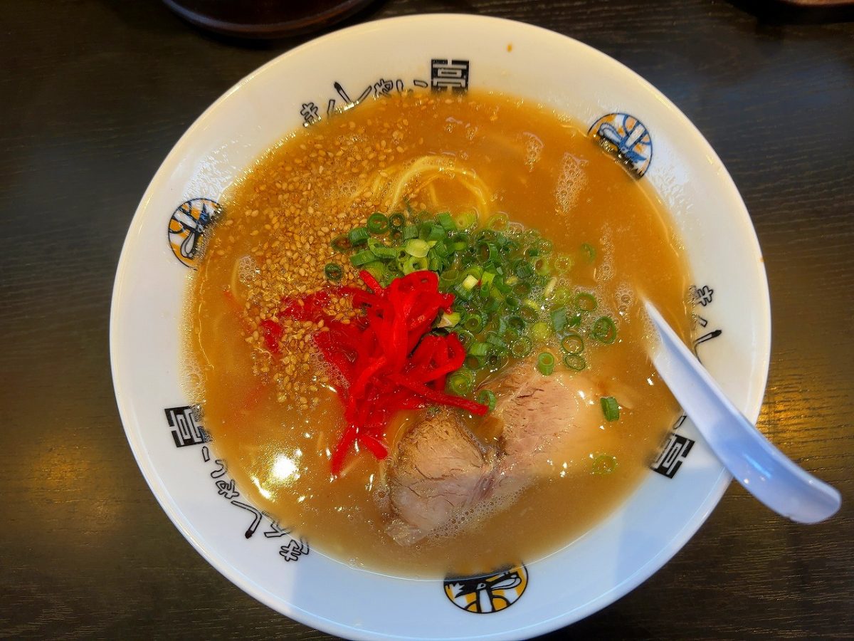 きんしゃい亭県央店 ラーメン
