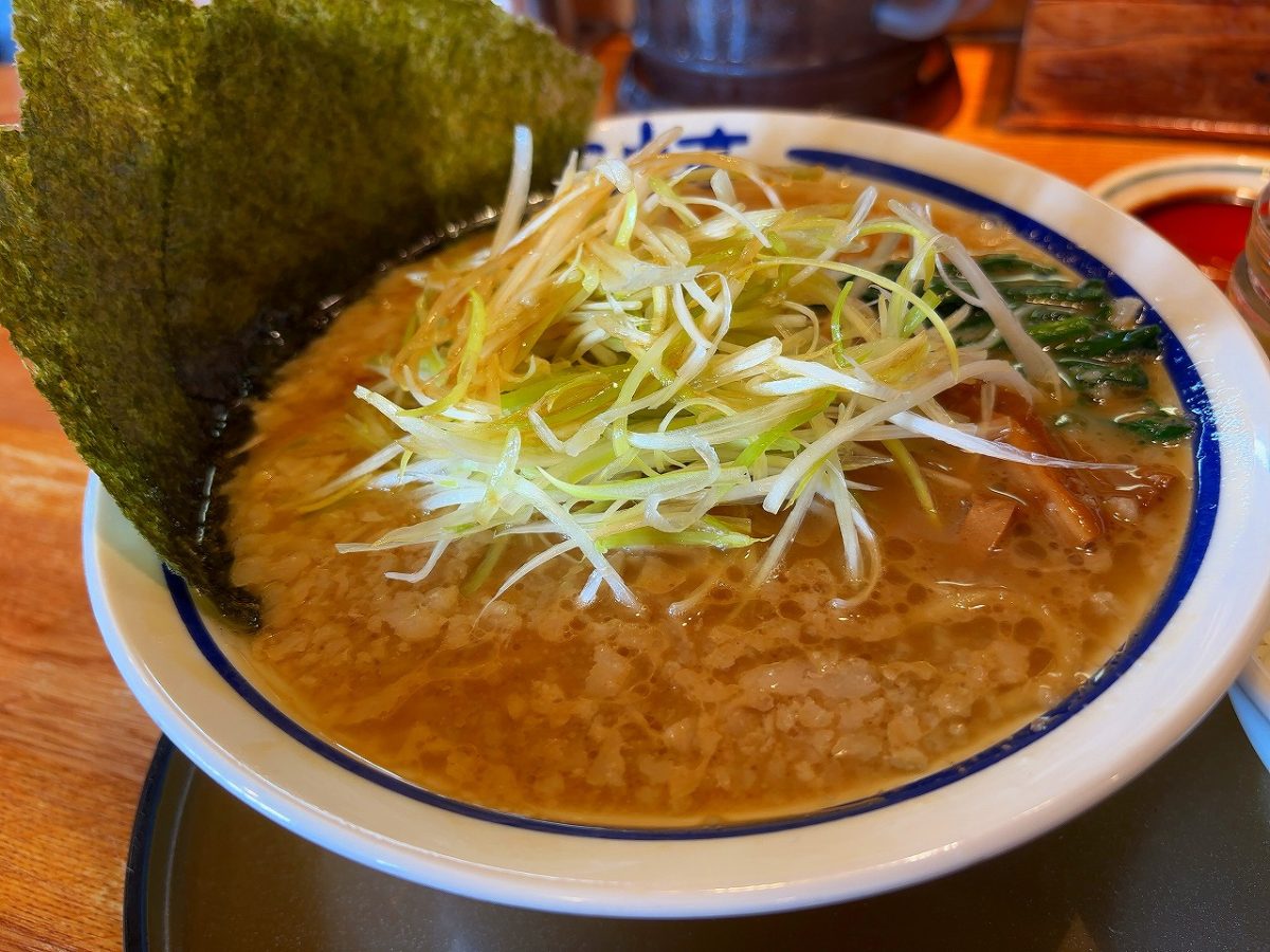 さんぽう亭 鶏白湯