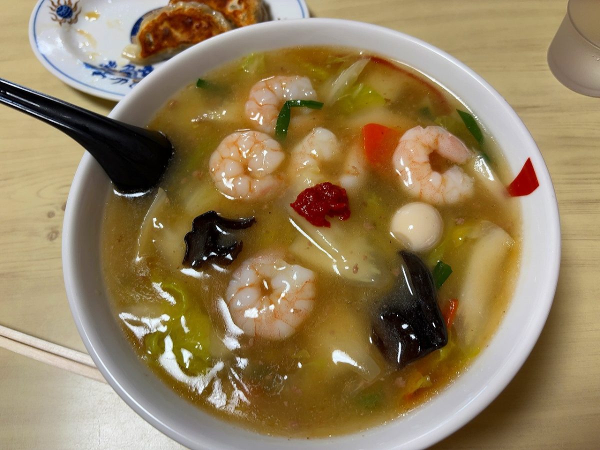 新京苑 エビらーめん