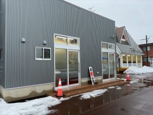 青島食堂曲新町店 移転