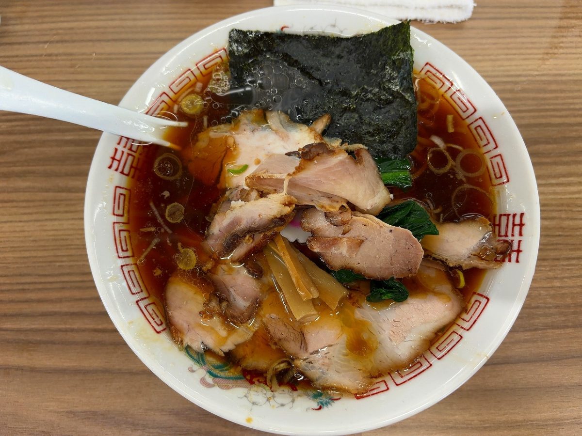 青島食堂 曲新町店