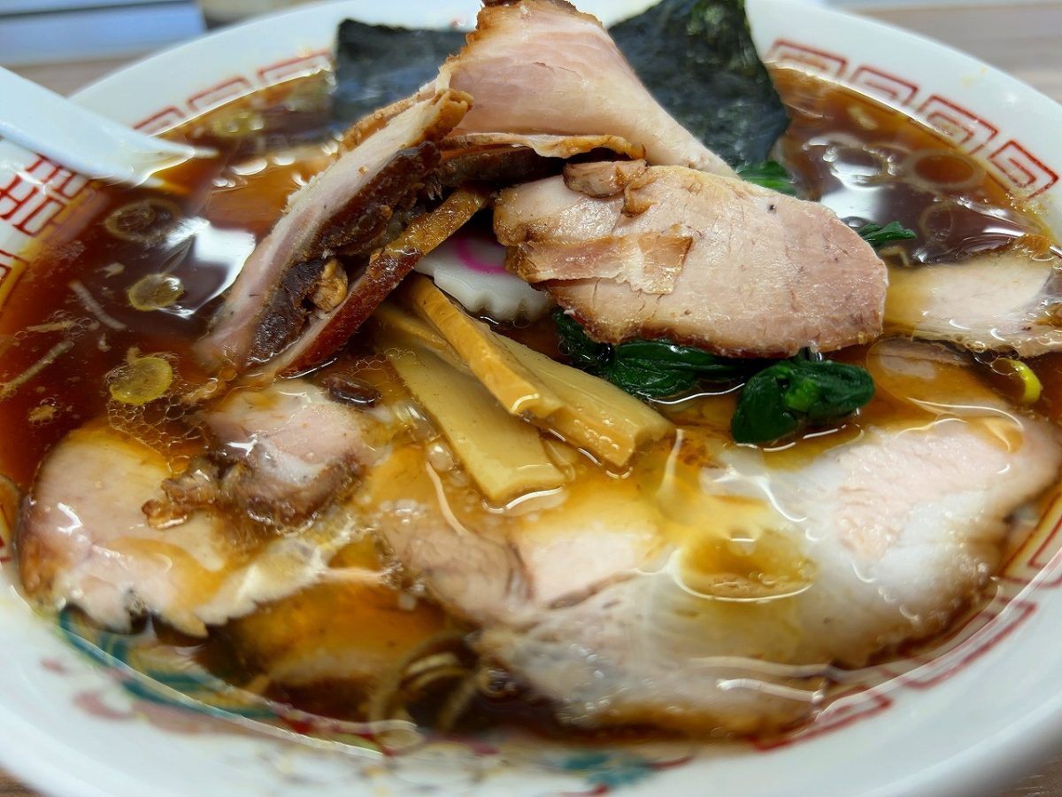 青島食堂 曲新町店