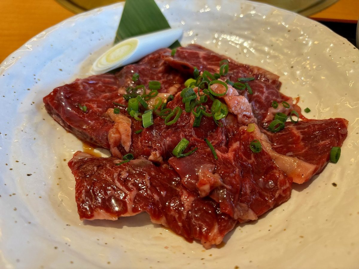 焼肉南大門で家族だんらん