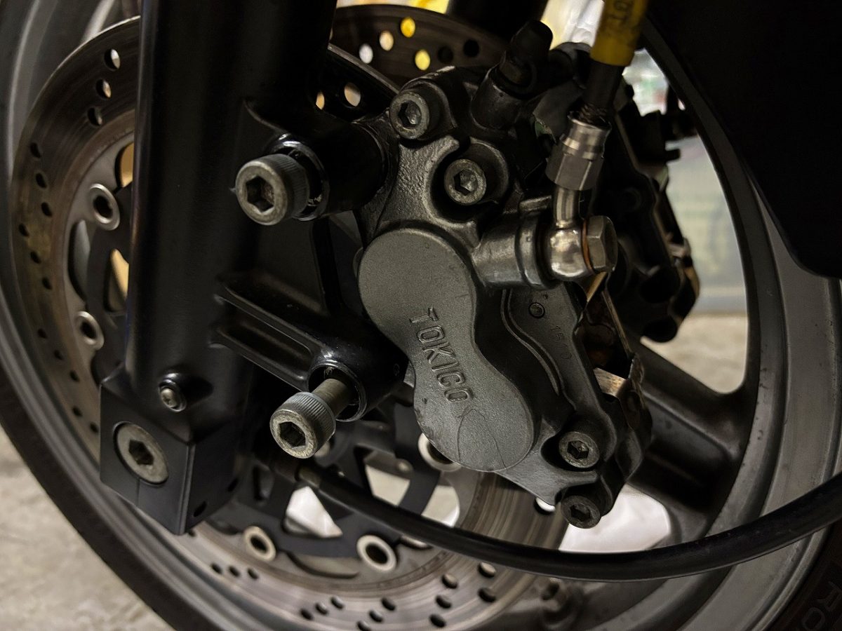 GPZ900R FブレーキOH