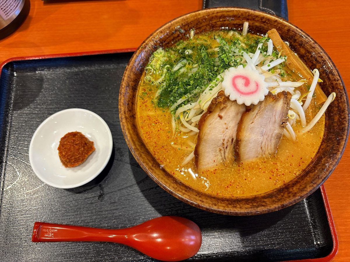 満月巻店 からし味噌ラーメン