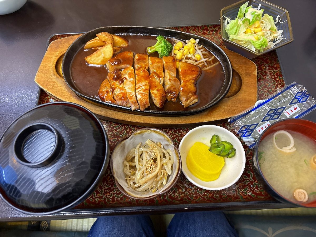 中ドラで家族団らん