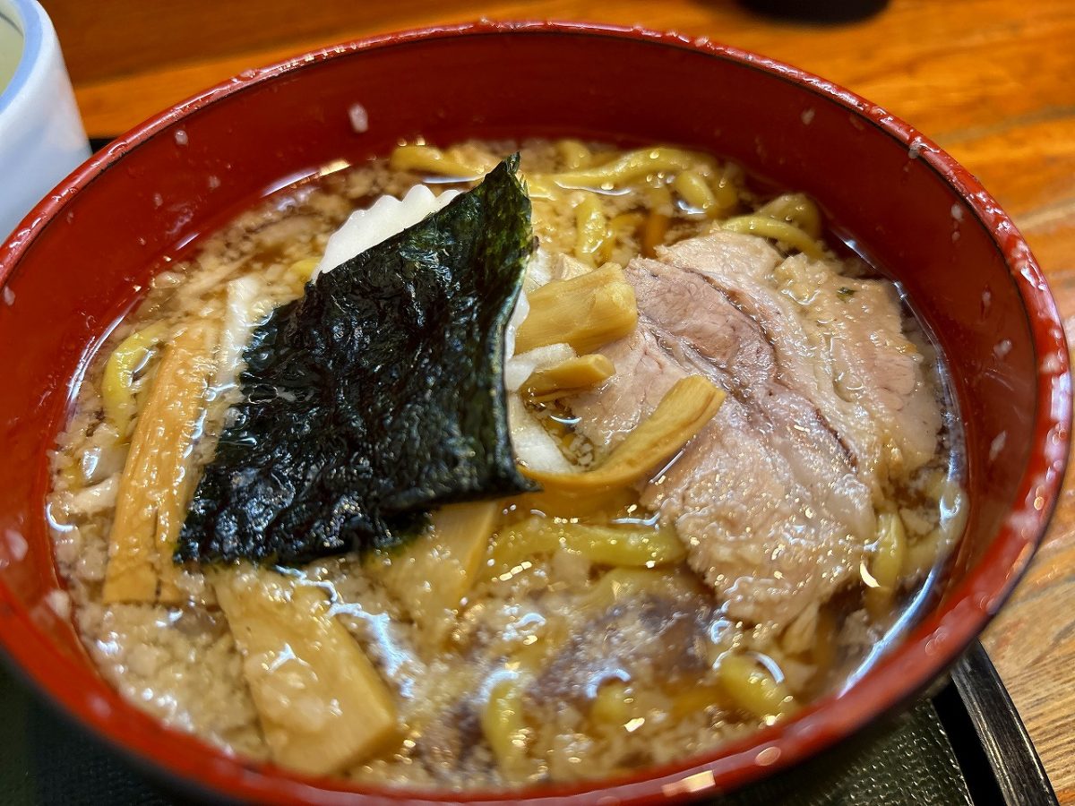日の出 燕市 本マグロ丼セット