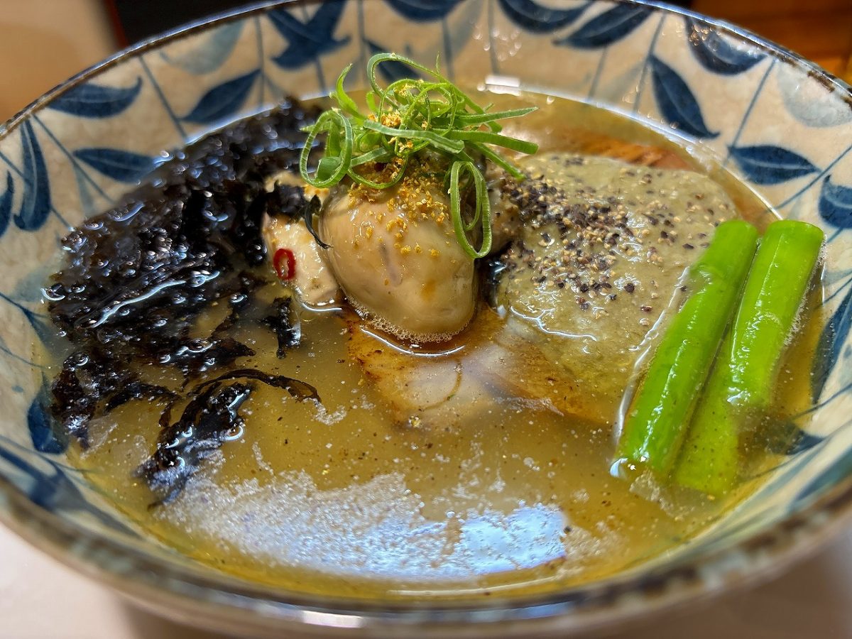 クボラボ 牡蠣らぁめん