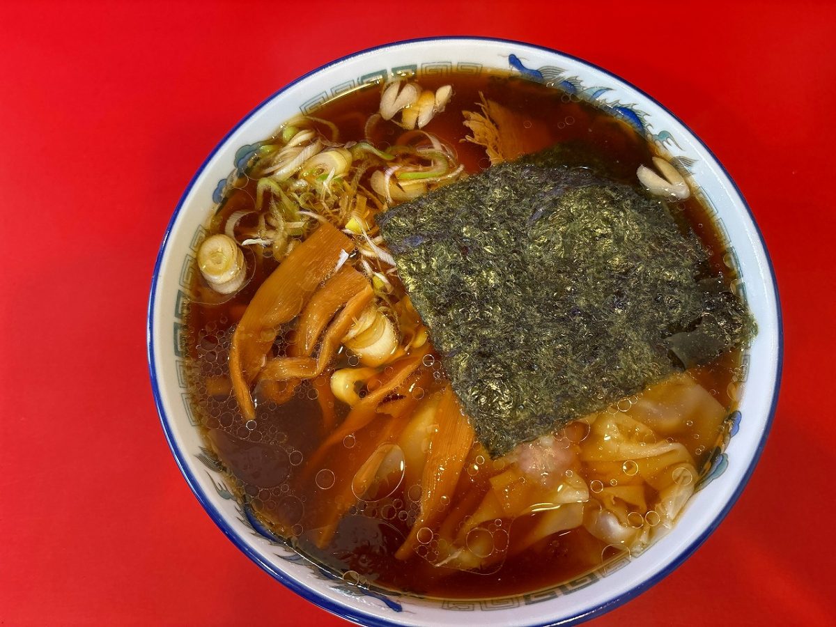 ちんちん亭 ワンタン麺