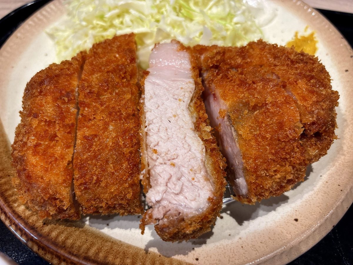 揚野勝三郎